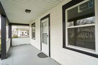 1137 Herberich Avenue, Akron, OH 44301 - Photo 3