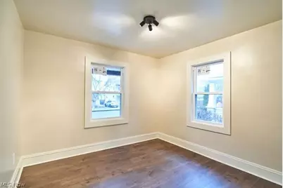 1137 Herberich Avenue, Akron, OH 44301 - Photo 17