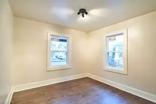 1137 Herberich Ave, Akron, OH 44301 - Photo 17