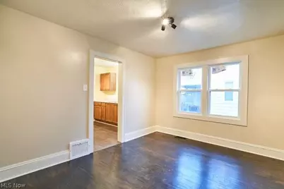 1137 Herberich Avenue, Akron, OH 44301 - Photo 11