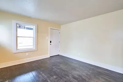 1137 Herberich Avenue, Akron, OH 44301 - Photo 7