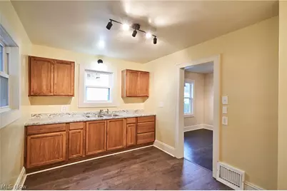 1137 Herberich Avenue, Akron, OH 44301 - Photo 21