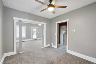 70 S Glenellen Ave, Youngstown, OH 44509 - Photo 13