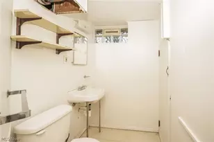 6045 Dunham Rd, Maple Heights, OH 44137 - Photo 15