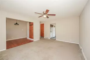 6045 Dunham Rd, Maple Heights, OH 44137 - Photo 3