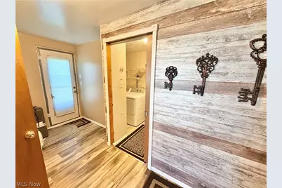 41651 Northwood Street, Elyria, OH 44035 - Photo 5