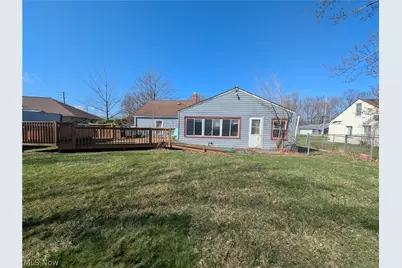 1085 Stevens Boulevard, Eastlake, OH 44095 - Photo 5