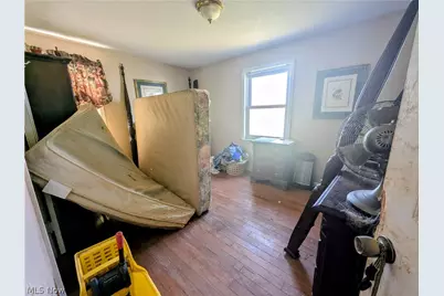 1085 Stevens Boulevard, Eastlake, OH 44095 - Photo 9