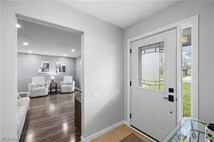 10810 Gate Post Rd, Strongsville, OH 44149 - Photo 3