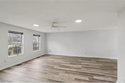 14459 Fullers Lane, Strongsville, OH 44149 - Photo 9