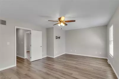 38145 French Creek Road, Avon, OH 44011 - Photo 15