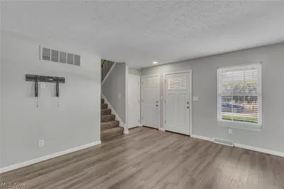 38145 French Creek Road, Avon, OH 44011 - Photo 13