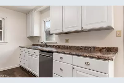 3125 Arrow Point Drive, Zanesville, OH 43701 - Photo 11