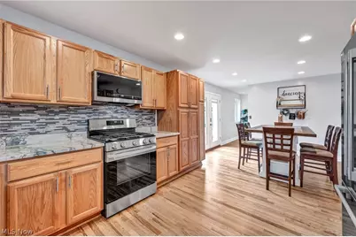 9753 Prospect Road, Strongsville, OH 44149 - Photo 11