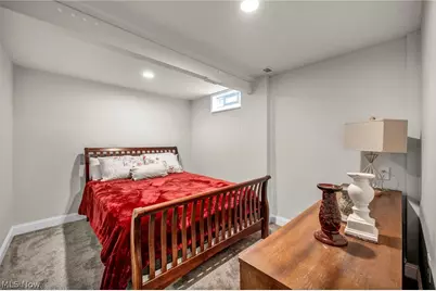 9753 Prospect Road, Strongsville, OH 44149 - Photo 15