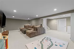 2934 Scarborough Rd, Cleveland Heights, OH 44118 - Photo 45