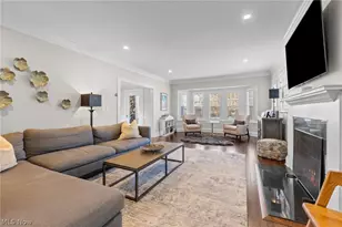 2934 Scarborough Rd, Cleveland Heights, OH 44118 - Photo 15