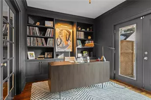 2934 Scarborough Rd, Cleveland Heights, OH 44118 - Photo 19