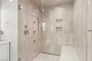 2934 Scarborough Rd, Cleveland Heights, OH 44118 - Photo 31