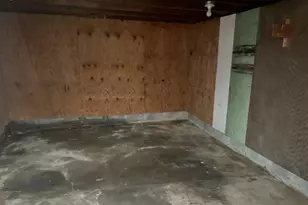 8536 Goddard Craft Ln, Cambridge, OH 43725 - Photo 13