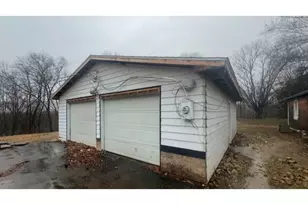 8536 Goddard Craft Ln, Cambridge, OH 43725 - Photo 7