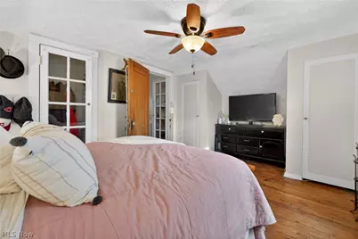 30 22nd Street NW, Barberton, OH 44203 - Photo 17