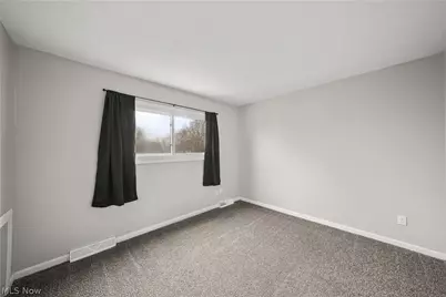 9870 Short Drive, Windham, OH 44288 - Photo 19