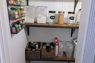 1902 Harding Dr, Wickliffe, OH 44092 - Photo 15