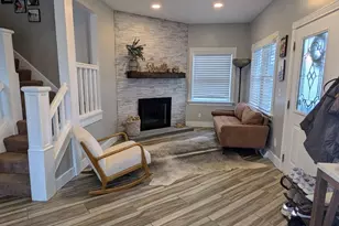 1902 Harding Dr, Wickliffe, OH 44092 - Photo 5