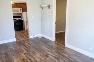 234 Oakwood St, Elyria, OH 44035 - Photo 5