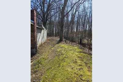 234 Oakwood Street, Elyria, OH 44035 - Photo 27