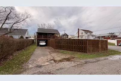 3800 Hanlin Way, Weirton, WV 26062 - Photo 17