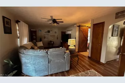 3800 Hanlin Way, Weirton, WV 26062 - Photo 5