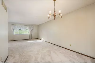 234 Woodlawn Avenue, Belpre, OH 45714 - Photo 9