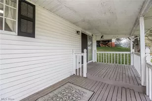 234 Woodlawn Ave, Belpre, OH 45714 - Photo 29