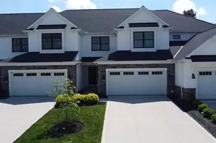 2854 Riviera Dr, Fairlawn, OH 44333 - Photo 1