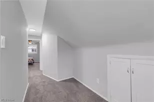 311 E 262nd St, Euclid, OH 44132 - Photo 21