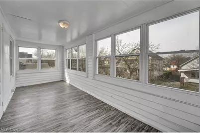 701 E 157th Street, Loveland, OH 44110 - Photo 23