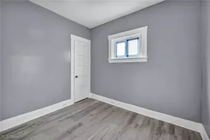 701 E 157th St, Loveland, OH 44110 - Photo 9