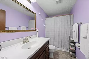 7403 N Chestnut Commons Dr, Mentor, OH 44060 - Photo 13