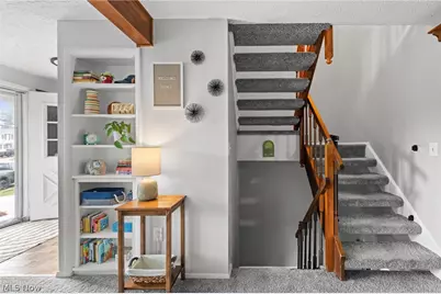 7403 N Chestnut Commons Drive, Mentor, OH 44060 - Photo 7