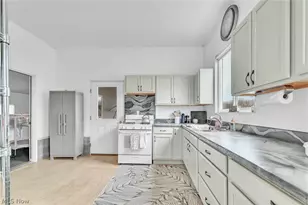 4900 Doty East Rd, Worthington, OH 44470 - Photo 33