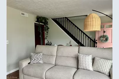 1210 Myrtle Avenue, Cuyahoga Falls, OH 44221 - Photo 15