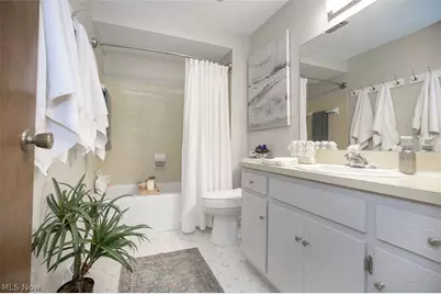 4322 W 196th Street, Fairview Park, OH 44126 - Photo 15