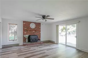 1548 Sunside Dr, Akron, OH 44321 - Photo 15