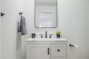 1548 Sunside Dr, Akron, OH 44321 - Photo 23