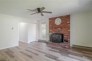 1548 Sunside Dr, Akron, OH 44321 - Photo 17