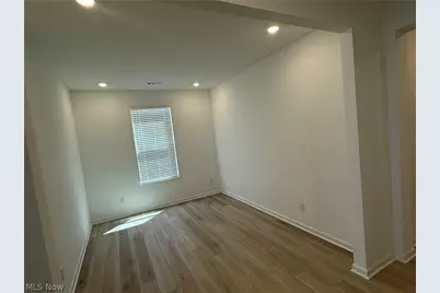 23706 Wally's Way, Columbia Station, OH 44028 - Photo 9