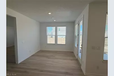 23706 Wally's Way, Columbia Station, OH 44028 - Photo 5