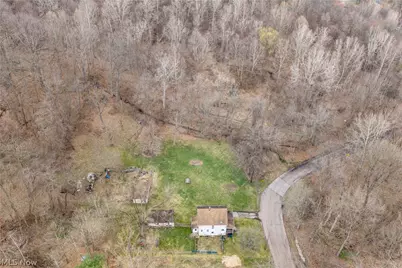 462 Hickory Street, Akron, OH 44303 - Photo 5